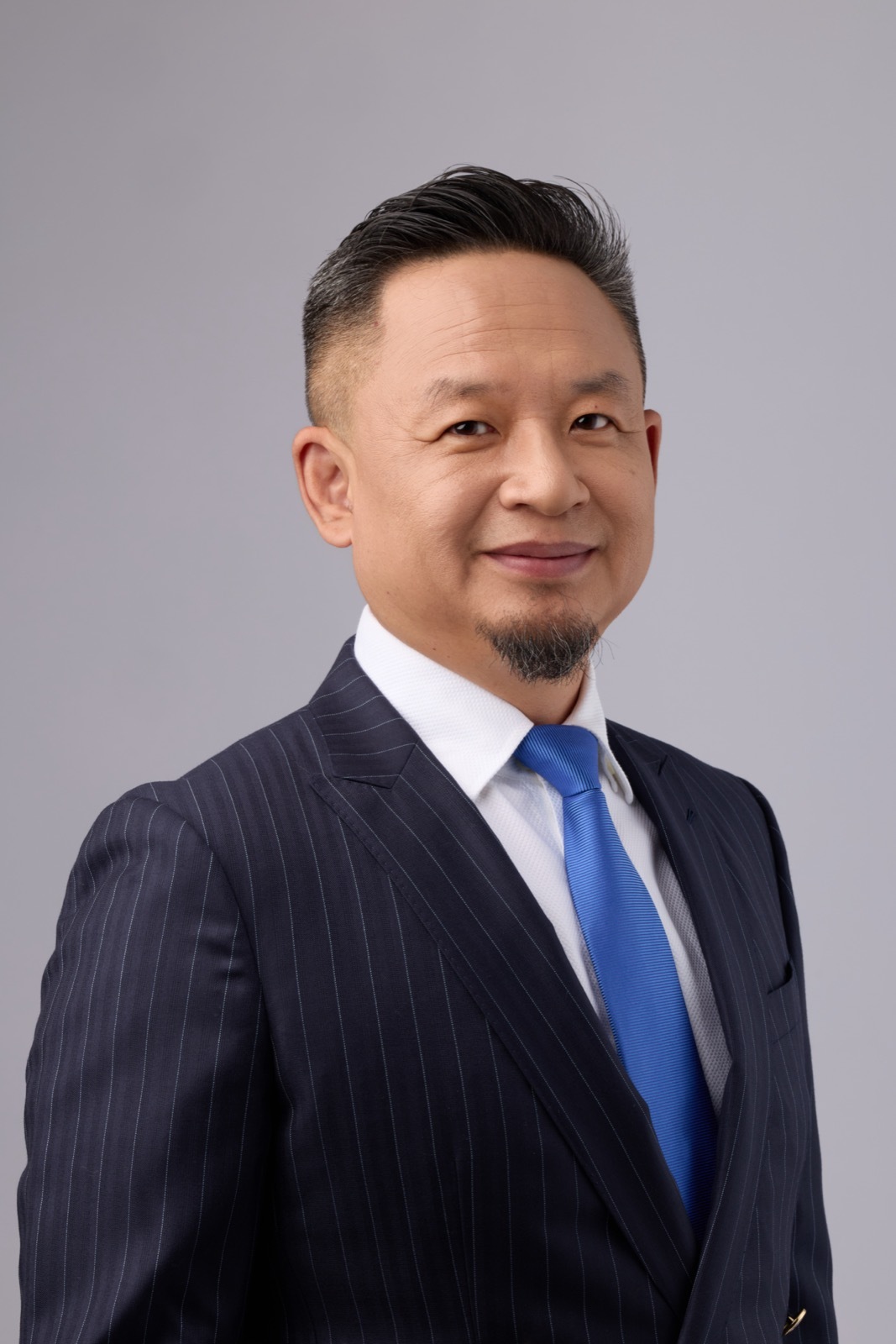 Official campaign portrait of Jizhou William Wang, Richmond City Council candidate